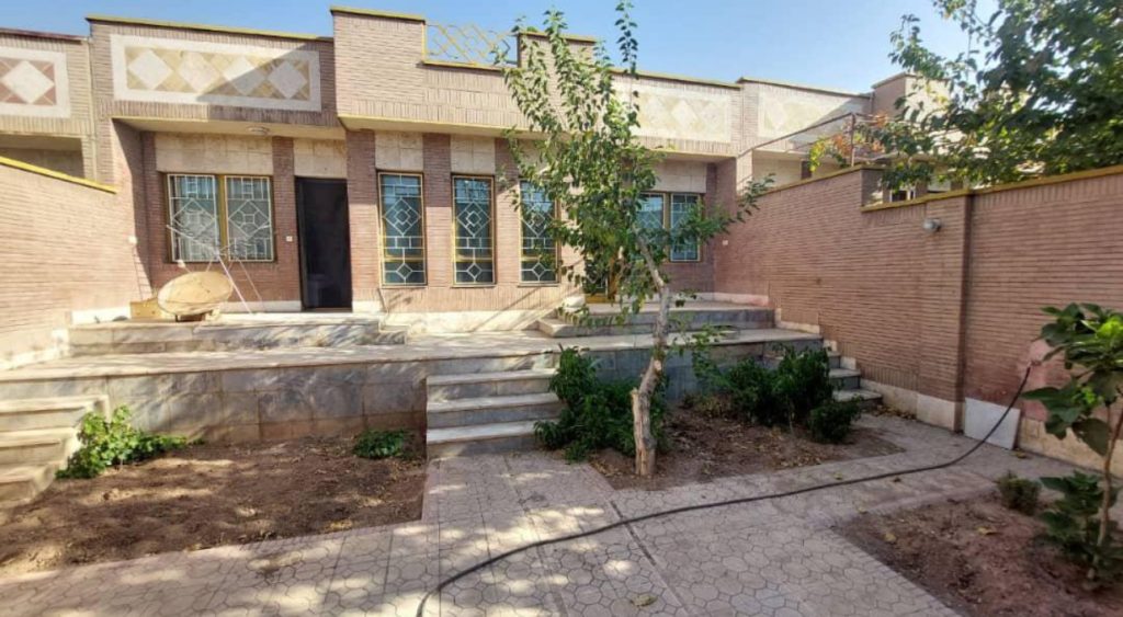 فروش ویلایی ۲۵۰ متری جنوبی فاز۲ پرند